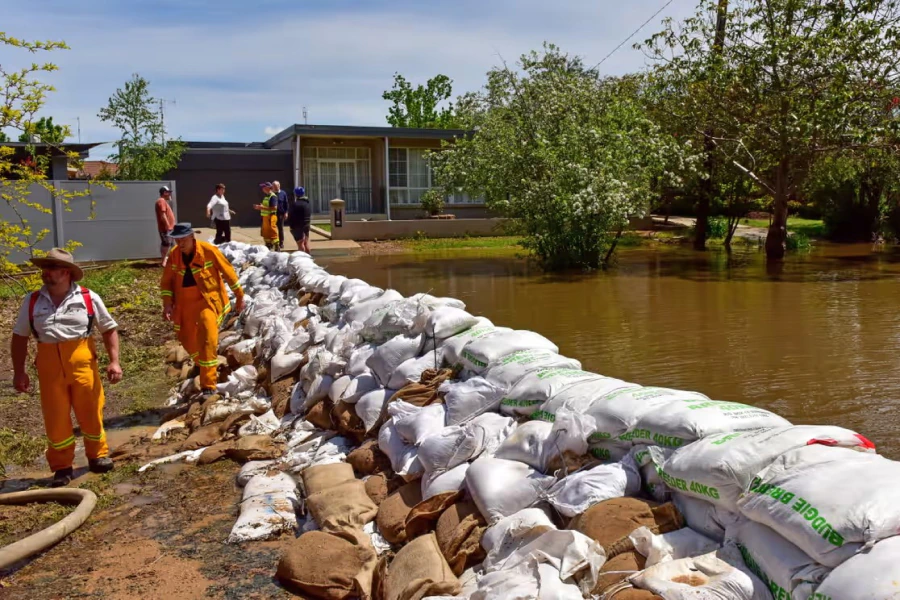 service storm sandbag